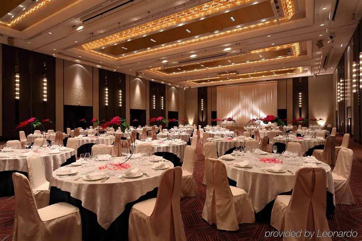 Hilton Osaka Hotel