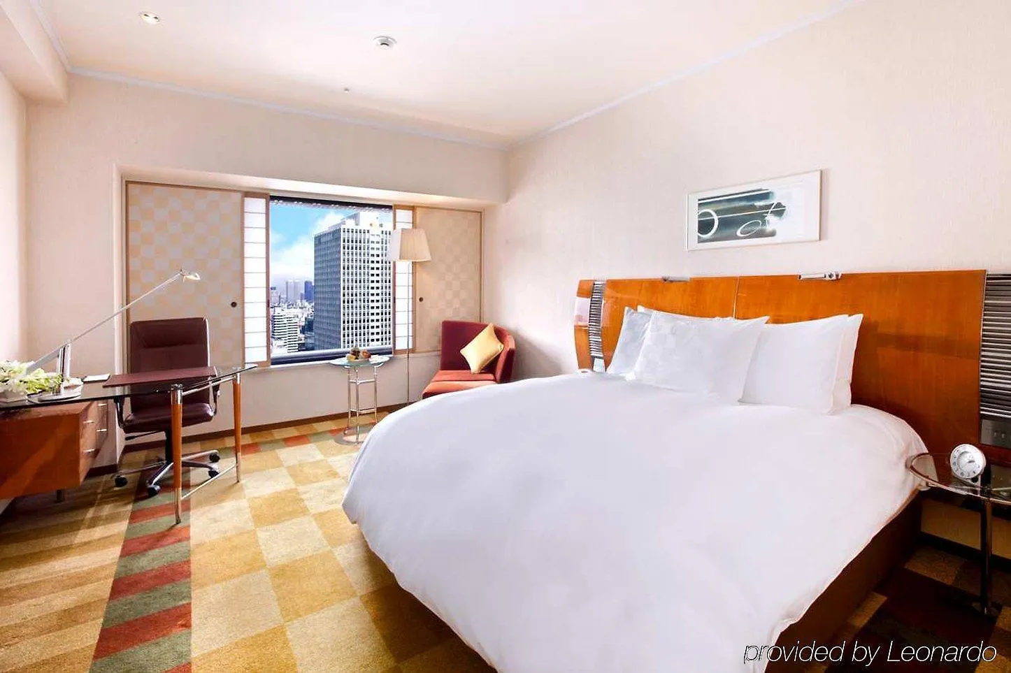 Hilton Osaka Hotel 5*,